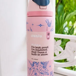 Botella Tipo Owala - Ángel, Shot to the Heart (32oz) ✦ Bajo pedido