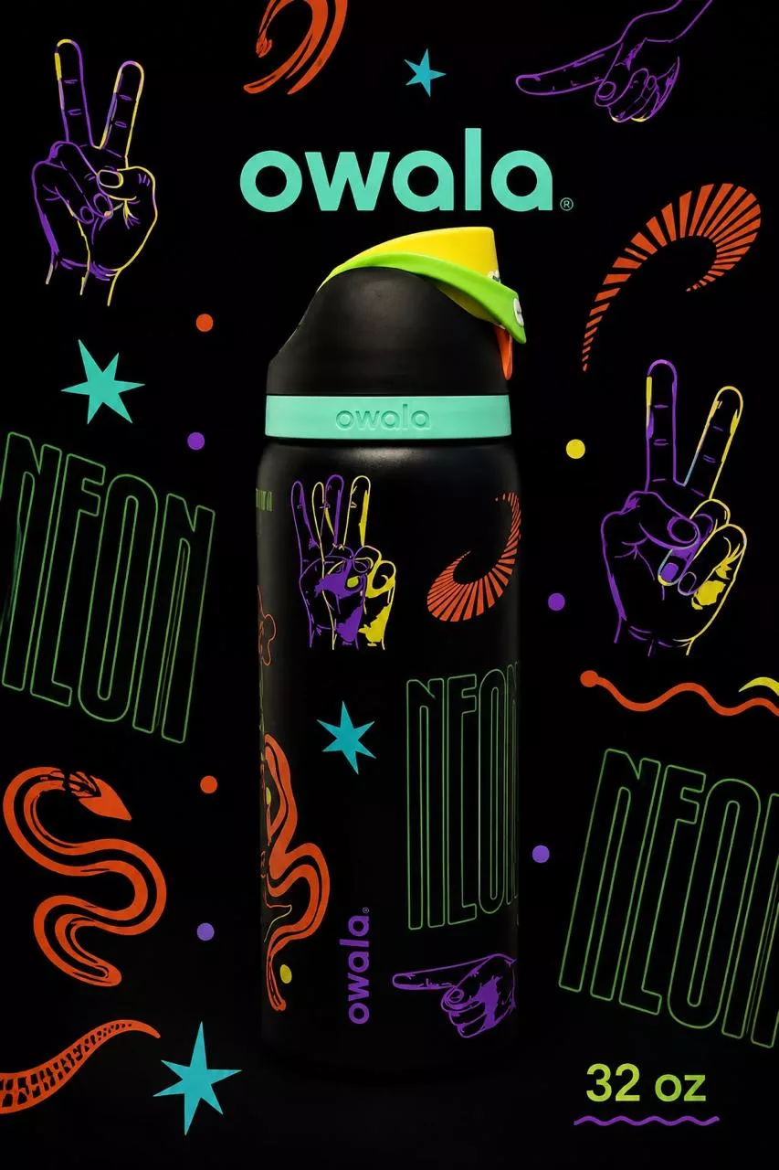 Botella Tipo Owala - Birthday Bash 2025 (32oz) ✦ Bajo pedido