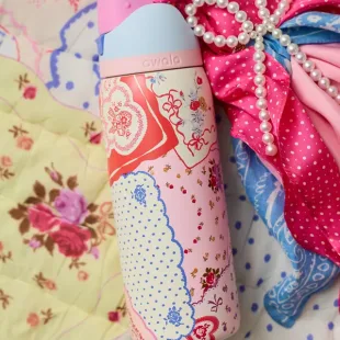 Botella Tipo Owala - UO Exclusive Hankies Print (24oz, 32oz) ✦ Bajo pedido
